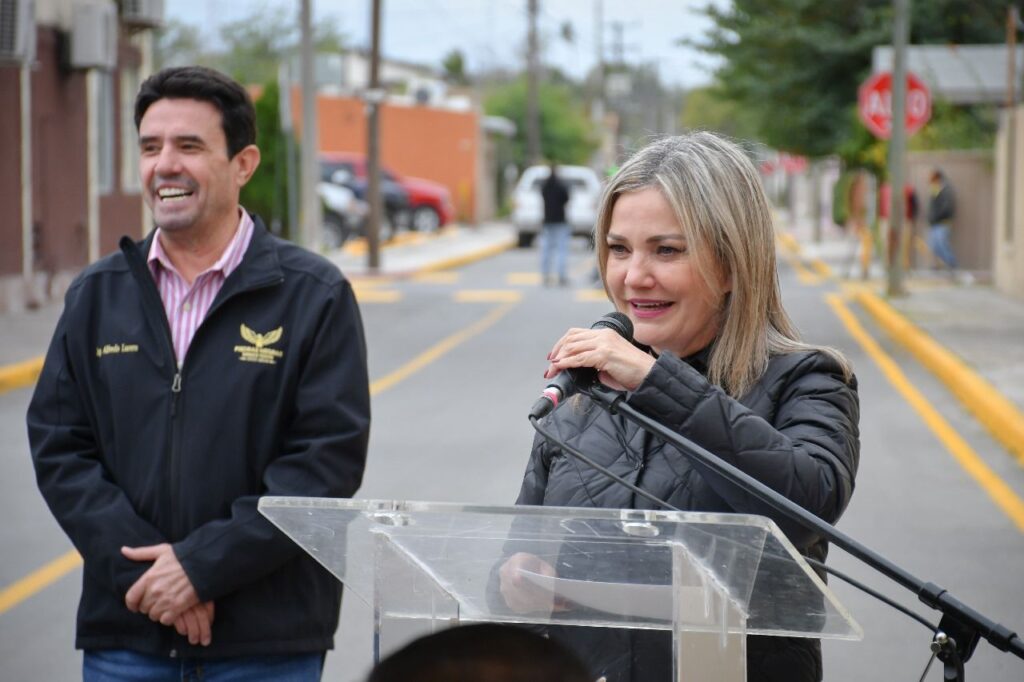 WhatsApp-Image-2024-11-28-at-7.37.51-PM-2-1024x682 Norma Treviño cumple compromisos y mejora vialidades en Piedras Negras