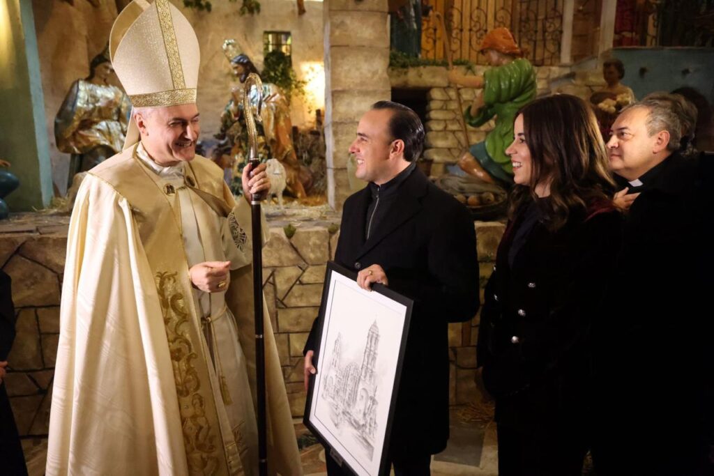 WhatsApp-Image-2024-12-08-at-9.02.01-PM-1024x683 Coahuila Brilla en el Vaticano: Tradición, Cultura y Desarrollo Económico