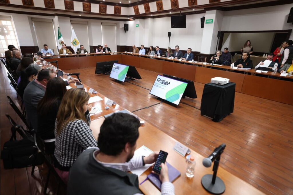 WhatsApp-Image-2024-12-19-at-9.31.20-PM-1024x683 Gobierno de Coahuila cierra con avances el 2024  y redoblarán esfuerzos en 2025 🚀
