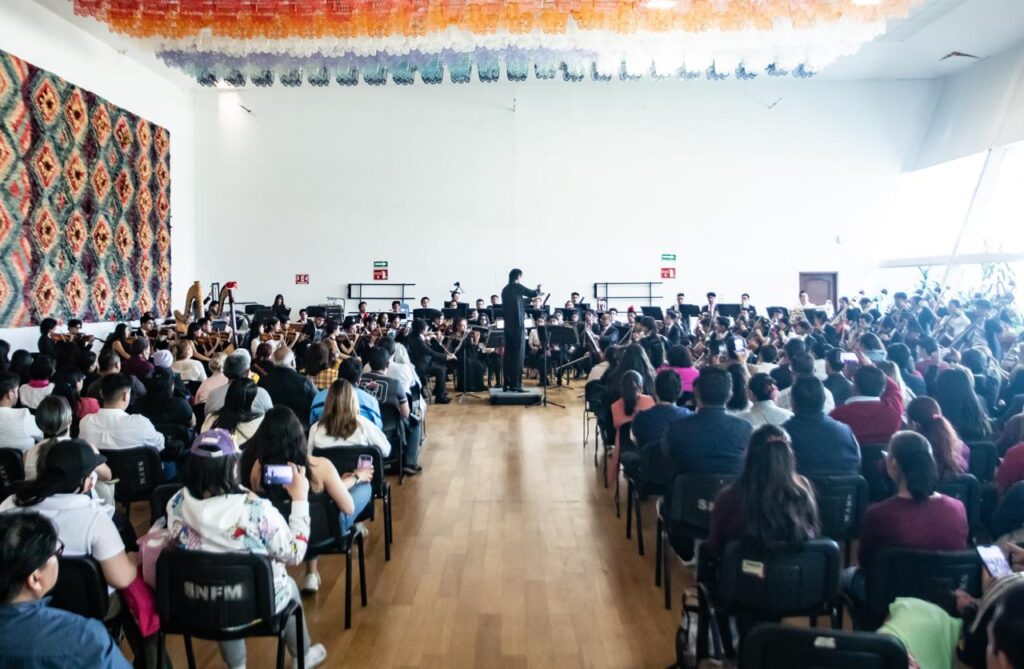 OECCh2-1024x669 Orquesta Escuela Carlos Chávez Rinde Homenaje a Clara Wieck y Robert Schumann