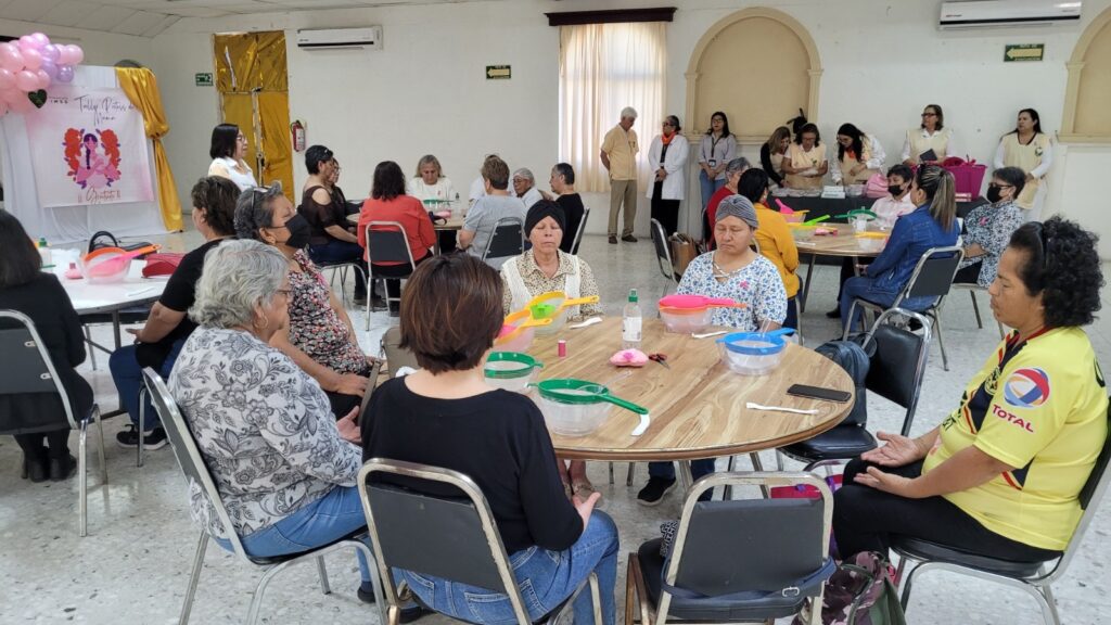 1b9effdb-e928-4236-8cdc-6c0432a3b2b6-1024x576 IMSS Coahuila Impulsa Primer Taller de Prótesis de Mama en la Región Centro