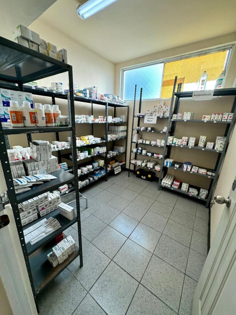 f2e724aa-d03b-4a41-bb64-9a8e0d5c7bbc-768x1024 Coahuila: 133 centros aseguran el 90% de abasto de medicamentos
