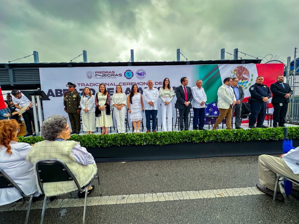 829c0935-80c6-426e-bb30-c916e0e1e97d-1-1024x768 Piedras Negras y Eagle Pass conmemoran el 63° Abrazo de la Amistad