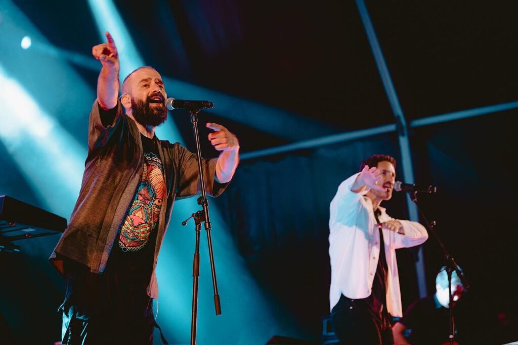 0d6a8d13-781c-4590-99aa-cf48e50939ad-1024x683 Vibra electro-pop: Capital Cities ilumina La Maraka este 12 de julio